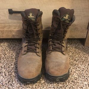 Women’s insulated Rocky boots